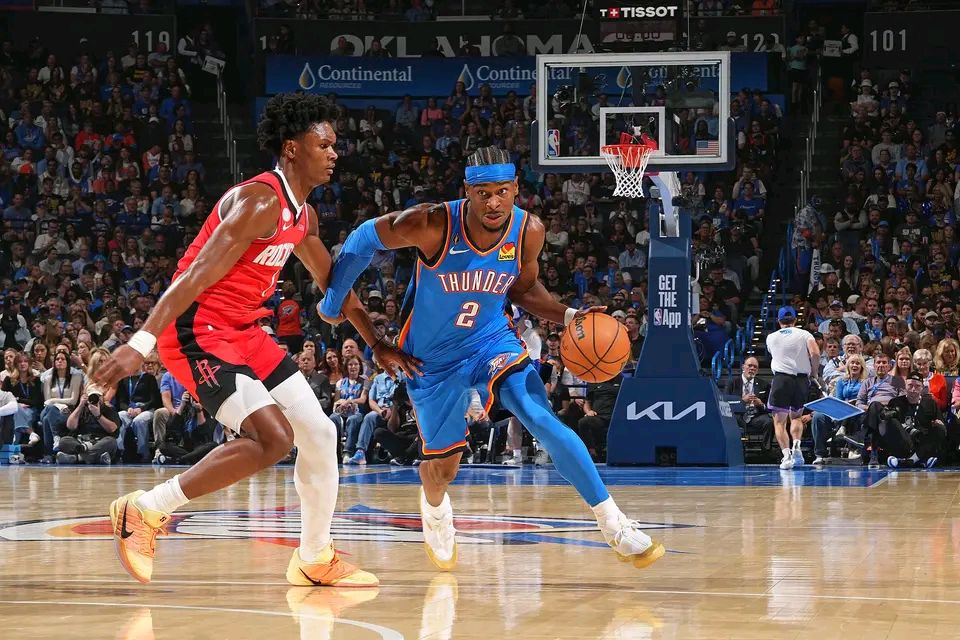 爱游戏娱乐-NBA季后赛今夜走向成谜,俄克拉荷马雷霆刷新队史纪录,更衣室稳定,心理建设被强调的简单介绍